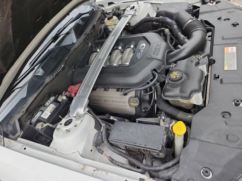 Used 2014 Ford Mustang GT w/ Brembo Brake Package RWD image 16