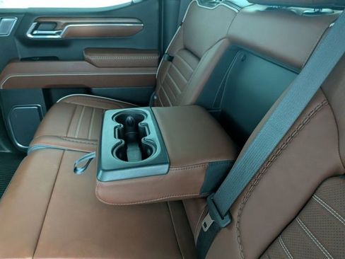 Certified 2023 GMC Sierra 1500 Denali Ultimate AWD/4WD image 30
