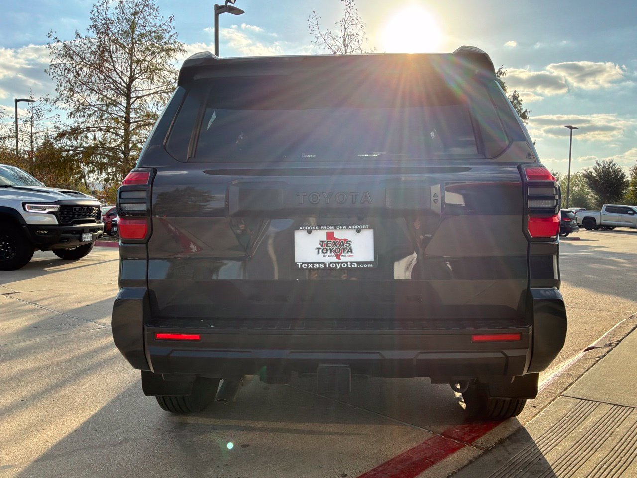Used 2026 Toyota 4Runner SR5 RWD image 7