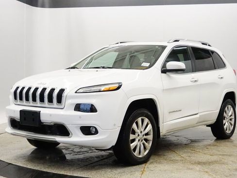 Used 2016 Jeep Cherokee Overland w/ Technology Group image 1