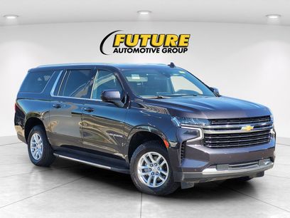 Used 2024 Chevrolet Suburban LT