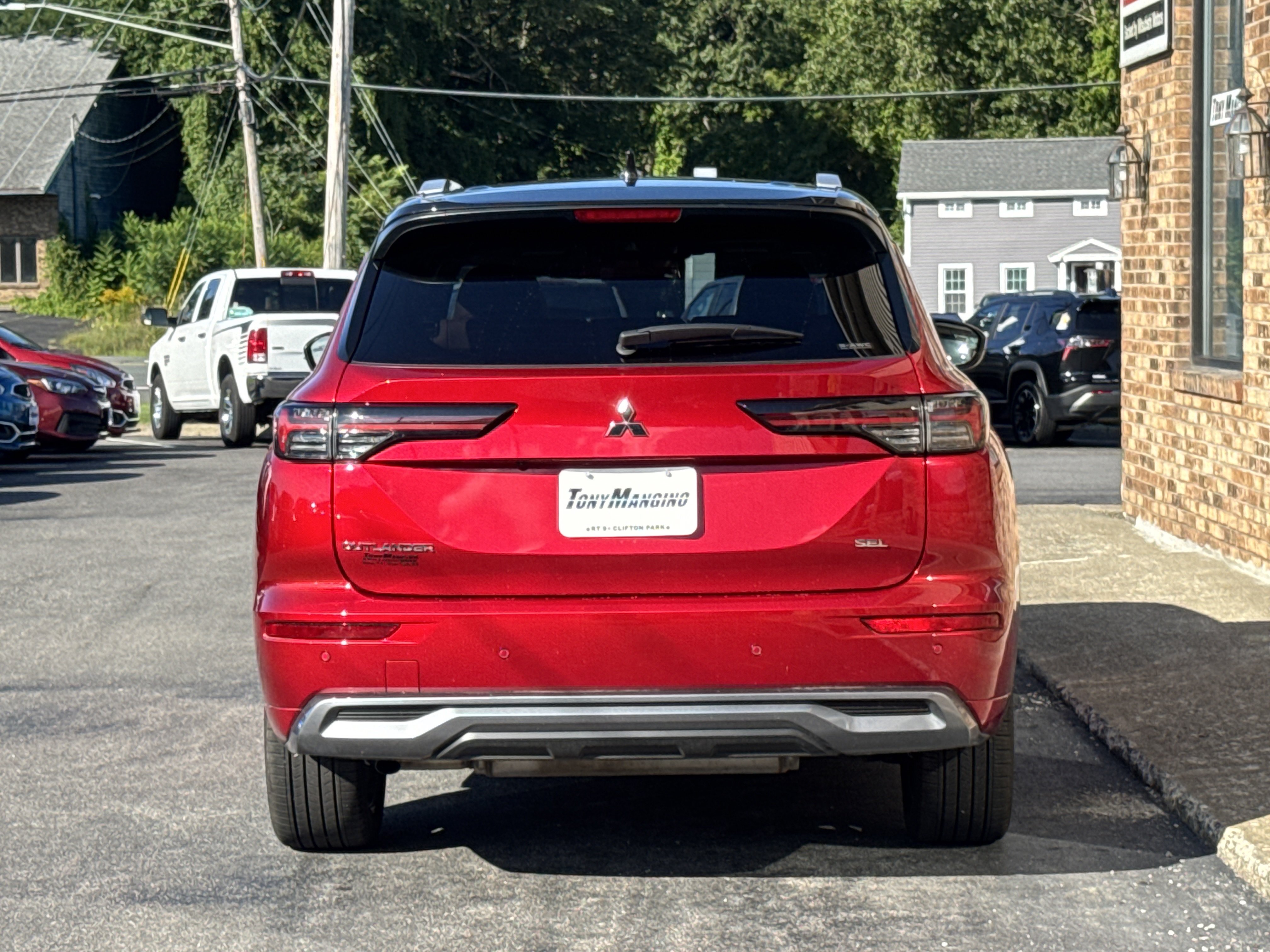 Used 2025 Mitsubishi Outlander SEL AWD/4WD image 4