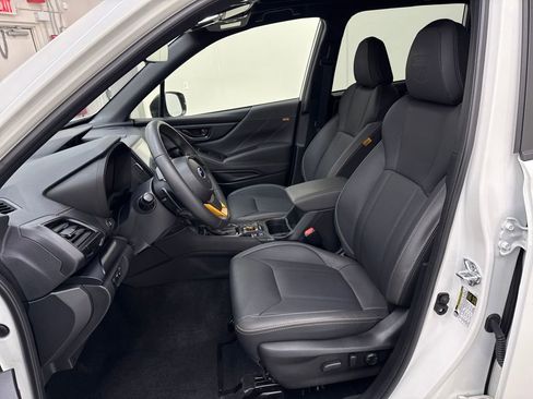 Used 2025 Subaru Forester Wilderness image 13