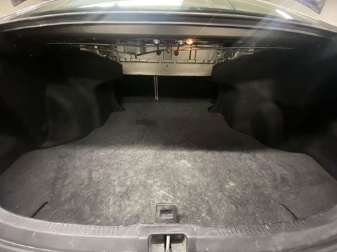 Used 2016 Toyota Camry LE FWD image 23