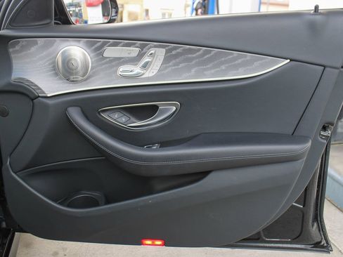 Used 2022 Mercedes-Benz E 350 Sedan w/ AMG Line Exterior image 47