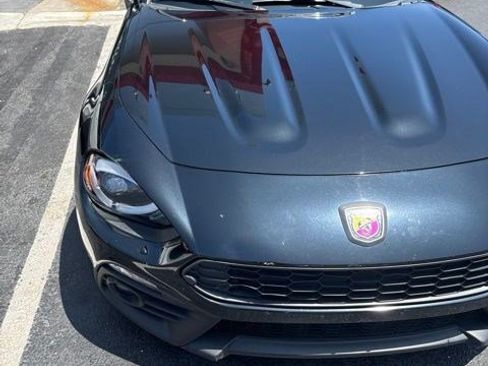 Used 2018 FIAT 124 Spider Abarth RWD image 1
