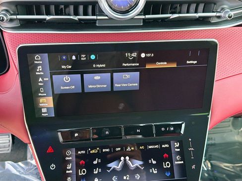 New 2025 Maserati Grecale Modena image 30