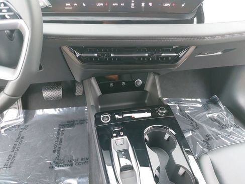 New 2027 Audi Q6 e-tron Premium AWD/4WD image 22