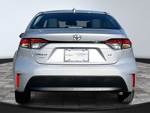 Used 2024 Toyota Corolla LE image 4