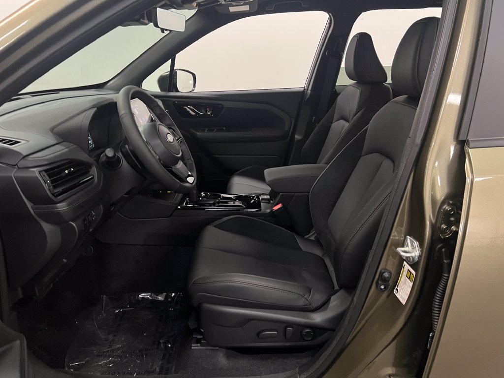 New 2026 Subaru Forester Touring AWD/4WD image 9