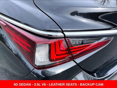 Used 2023 Lexus ES 350 w/ Premium Package image 22