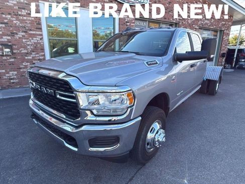Used 2022 RAM 3500 SLT w/ Quick Order Package 2YG SLT image 1