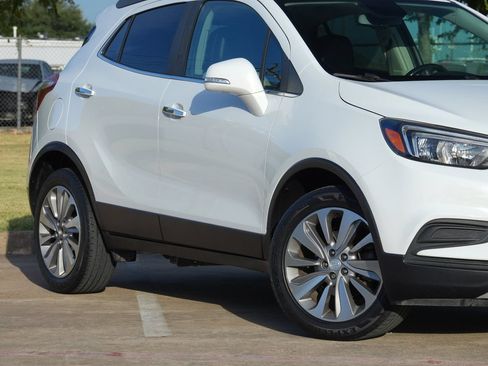 Used 2019 Buick Encore Preferred FWD image 18