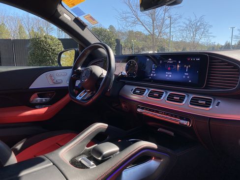 Used 2025 Mercedes-Benz GLE 53 AMG 4MATIC Coupe image 6