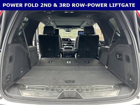 Used 2021 Cadillac Escalade Sport Platinum image 20