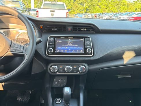 Certified 2024 Nissan Kicks S FWD image 21