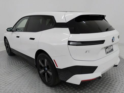 Used 2025 BMW iX xDrive50 w/ Sport Package image 3