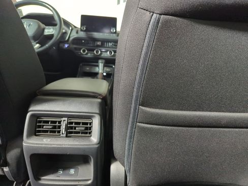 Certified 2023 Honda CR-V Sport image 31