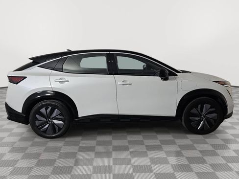 Used 2024 Nissan Ariya FWD image 9