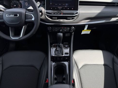 New 2026 Jeep Compass Latitude AWD/4WD image 20