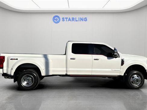 Used 2022 Ford F350 Platinum image 11