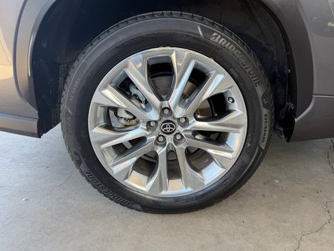 Used 2021 Toyota Highlander Limited FWD image 60