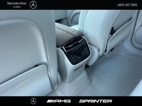 Used 2023 Mercedes-Benz EQS 450+ SUV image 22