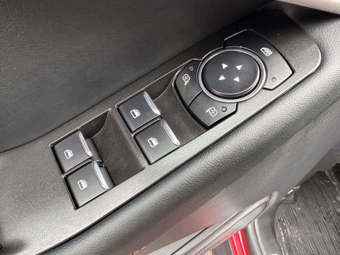 Used 2025 Ford Explorer ST-Line image 10