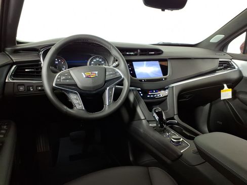 New 2026 Cadillac XT5 Premium Luxury w/ Driver Assist Package AWD/4WD image 6