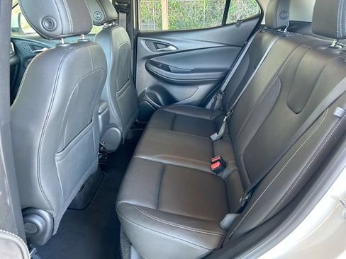 Used 2024 Buick Encore GX Sport Touring FWD image 22