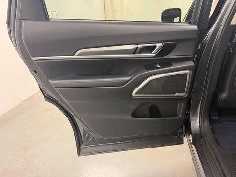 Used 2020 Kia Telluride S AWD/4WD image 18