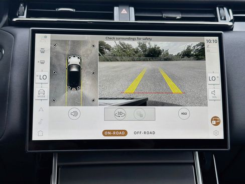 New 2026 Land Rover Range Rover Velar S AWD/4WD image 33