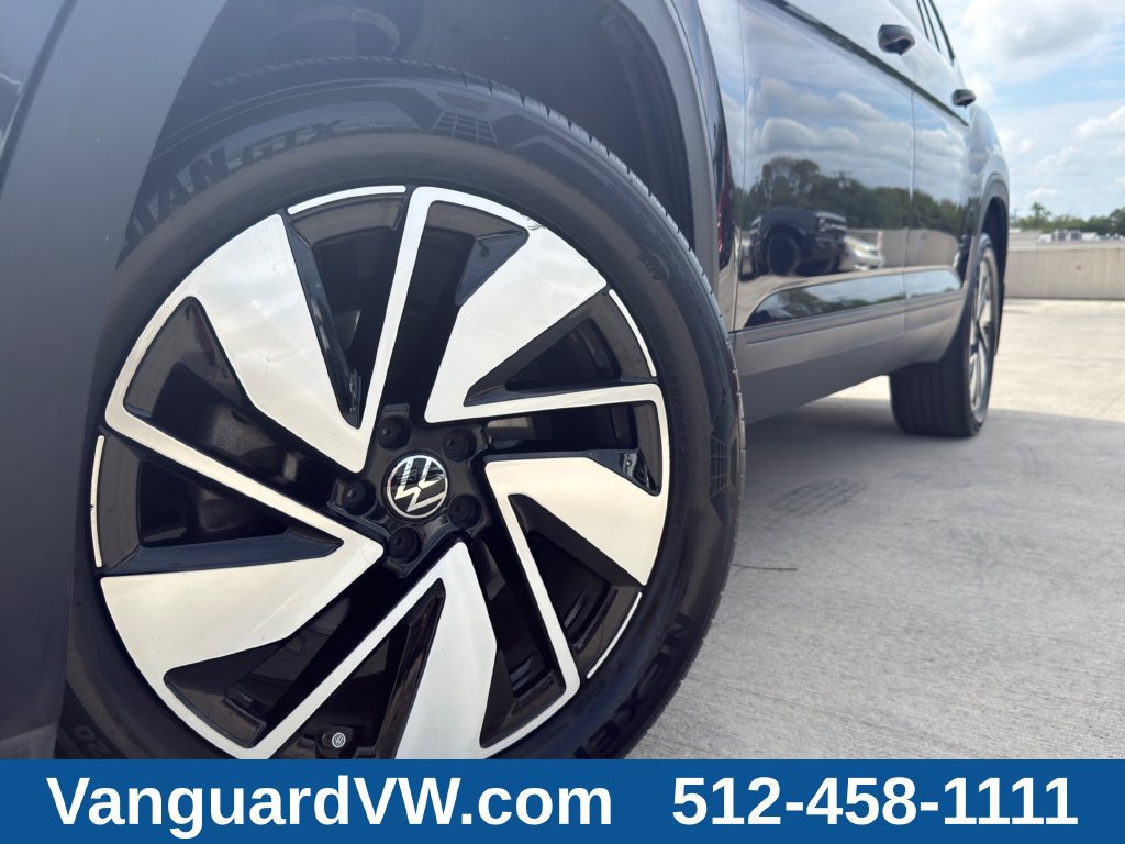 Used 2024 Volkswagen Atlas SE FWD image 4