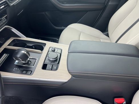 Used 2025 MAZDA CX-90 3.3 Turbo w/ Preferred Package image 15