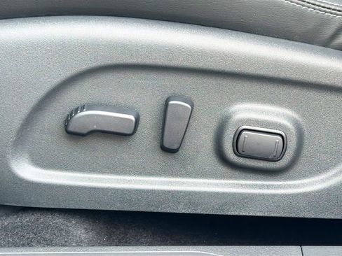 Used 2023 Nissan Murano SV FWD image 24