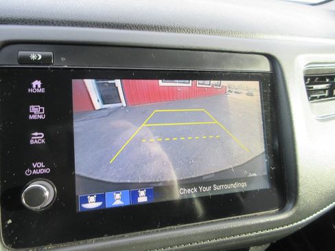 Used 2019 Honda HR-V Touring image 26