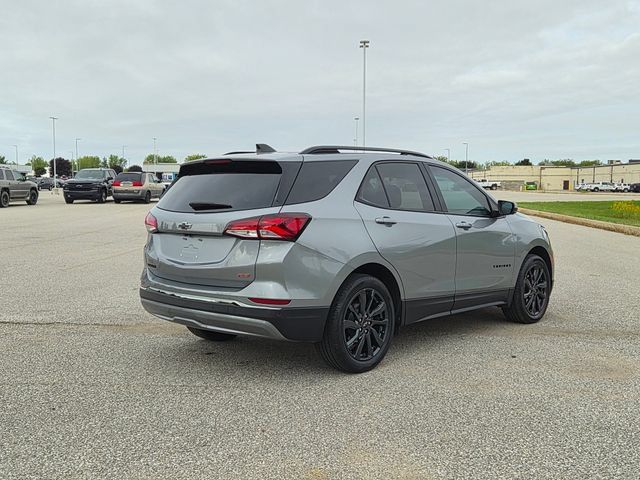 Used 2023 Chevrolet Equinox RS w/ RS Leather Package FWD image 5