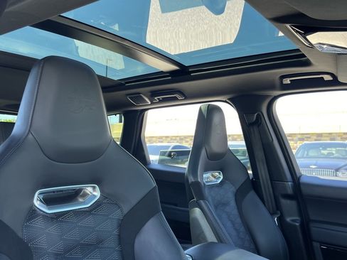 Used 2022 Land Rover Range Rover Sport SVR image 25