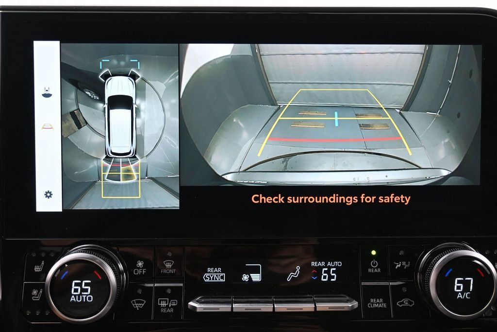 Certified 2024 Toyota Highlander Limited AWD/4WD image 22
