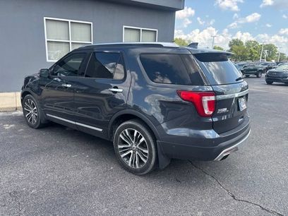 Used 2017 Ford Explorer Platinum