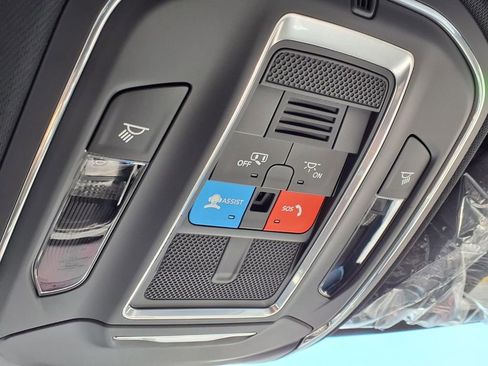New 2026 Jeep Cherokee Laredo AWD/4WD image 19