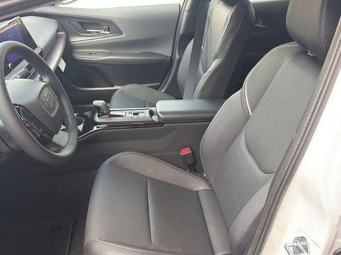 New 2026 Toyota Prius XLE FWD image 11