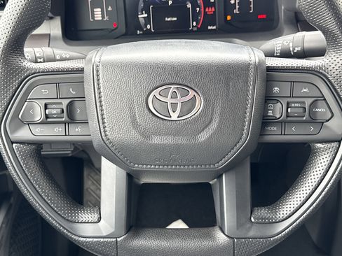 New 2025 Toyota Tacoma SR5 AWD/4WD image 16