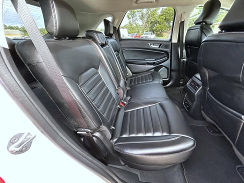 Used 2024 Ford Edge SEL w/ Convenience Package AWD/4WD image 18