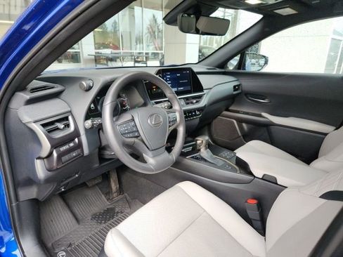 Used 2024 Lexus UX 250h F Sport image 14