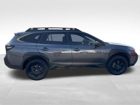Used 2023 Subaru Outback Wilderness AWD/4WD image 7