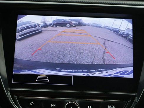 Used 2023 Chevrolet TrailBlazer RS w/ Sun and Liftgate Package image 26