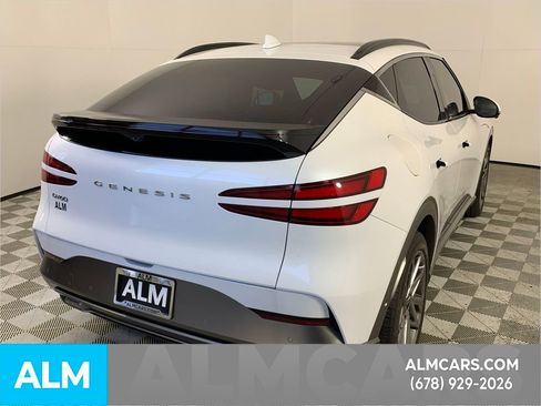 Used 2023 Genesis GV60 Advanced image 9