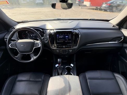 Used 2022 Chevrolet Traverse RS w/ LPO, Floor Liner Package image 25