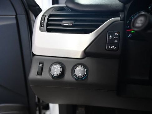 Used 2020 GMC Yukon SLT AWD/4WD image 26